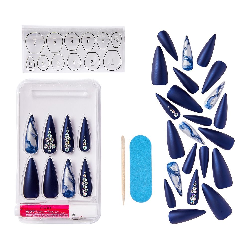 Kiss Masterpiece Nails Captivating