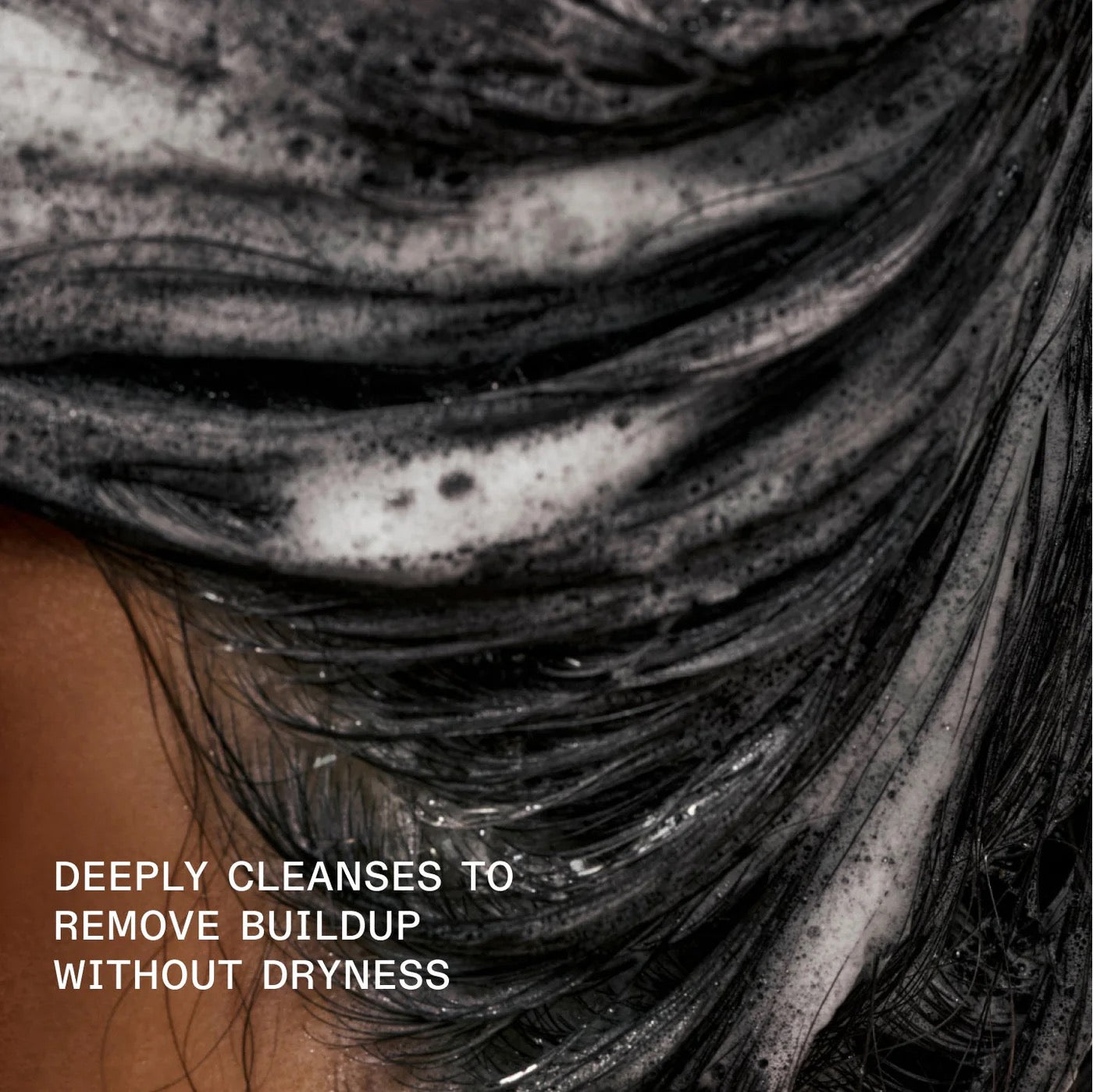 OLAPLEX Nº.4 Bond Maintenance Clarifying Shampoo 8.5oz