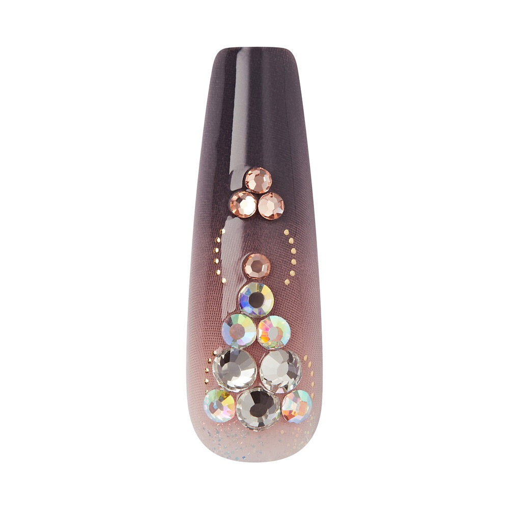 KISS Core NAILS - AMPED