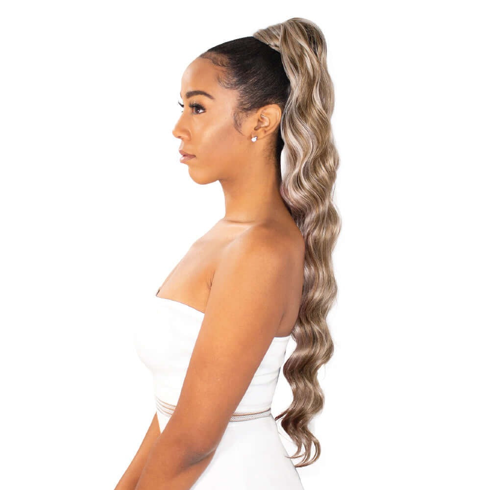 EVE Platino Pony Tail Weave Ocean Wave 24"