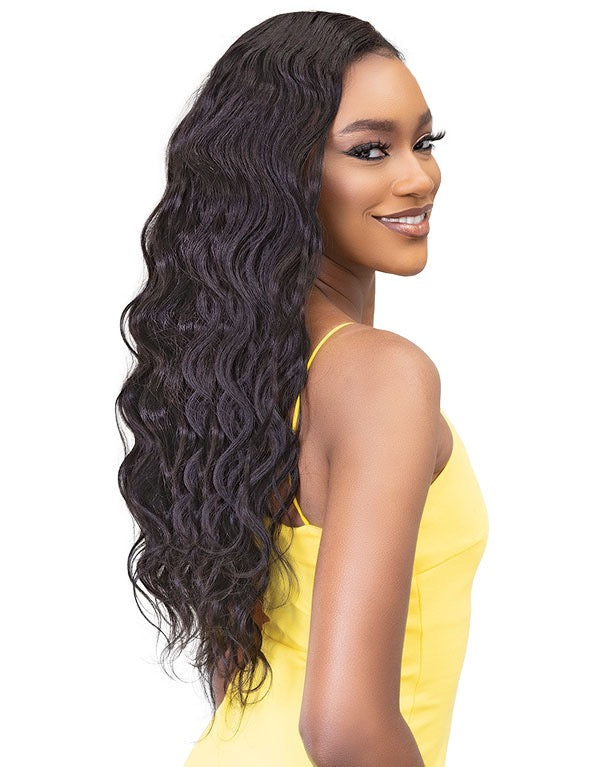 Janet Remy Illusion Natural Body 20"