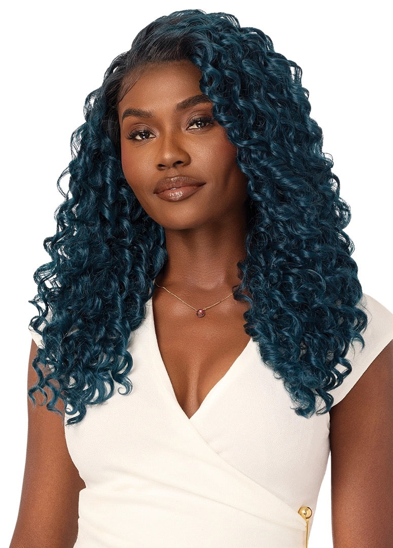 Outre ONVYBE 3 24" 13X6 LACE FRONTAL